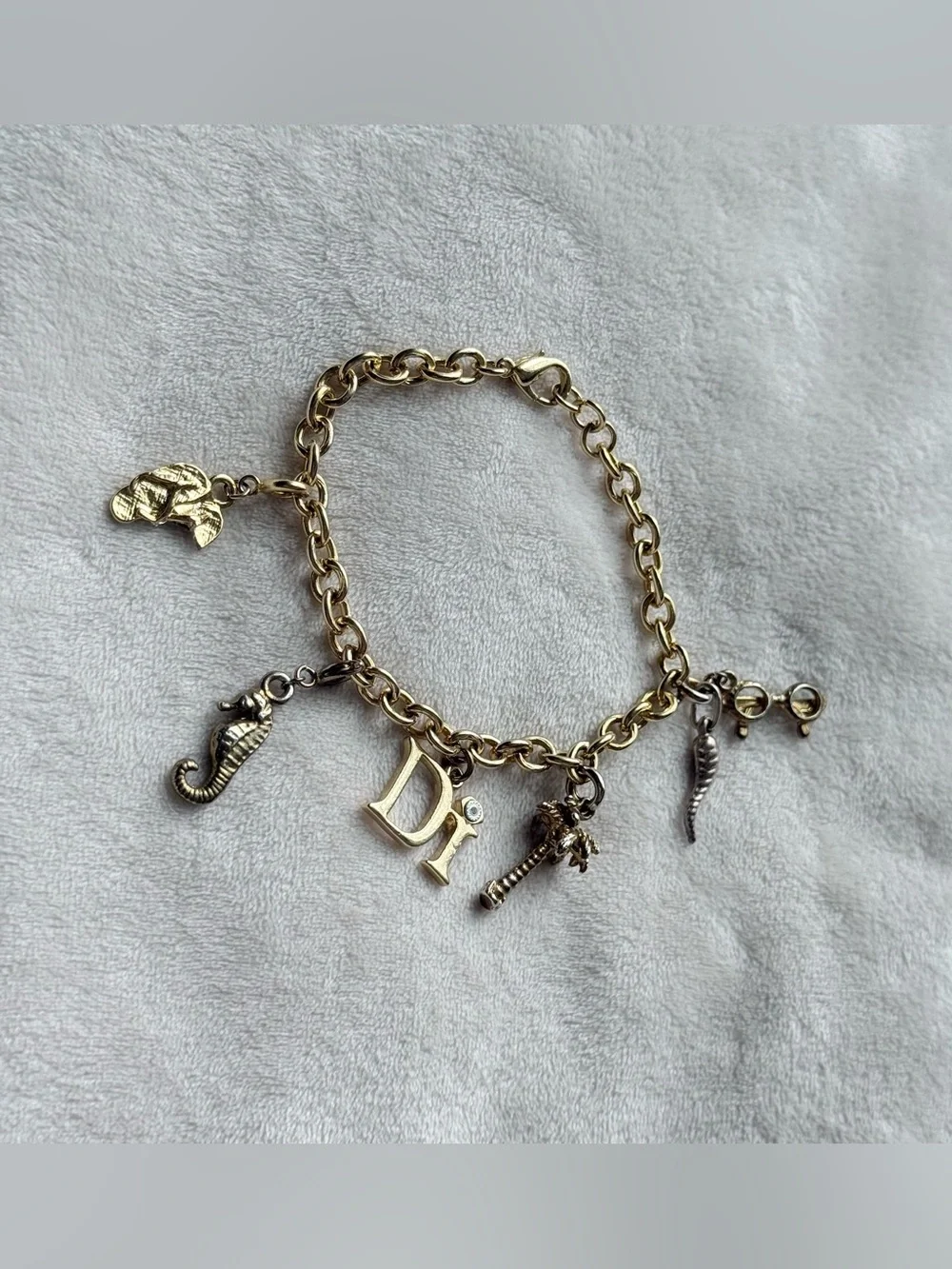 Vintage Dior Charm Bracelet , Coastal Cowgirl Jewelry Gold Toned Retro - Picture 1 of 4